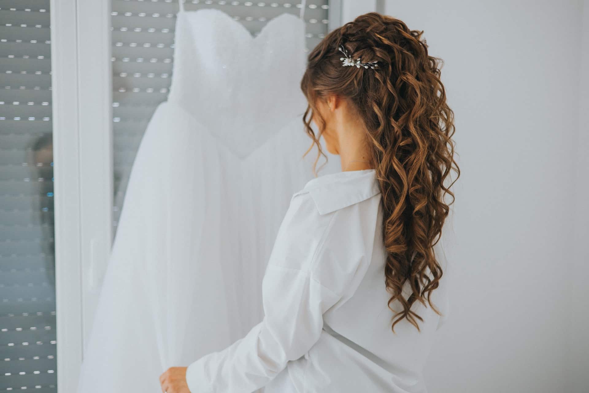 Bridal Hair Transformed: Unlock the Secrets to a Stunning Wedding Day Look